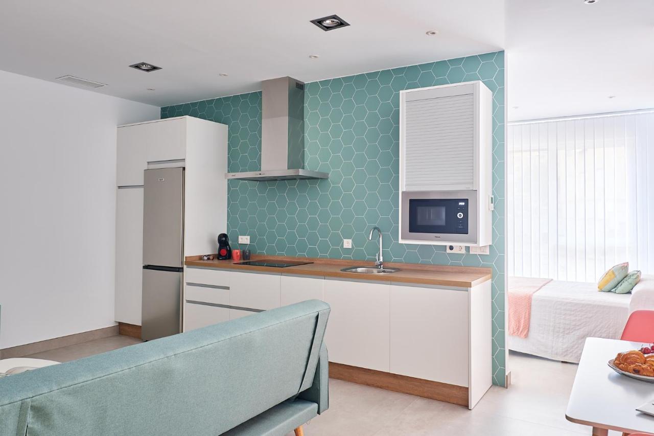 9 Nidos Centrica Suites - Nuevo Пласенсия Екстериор снимка