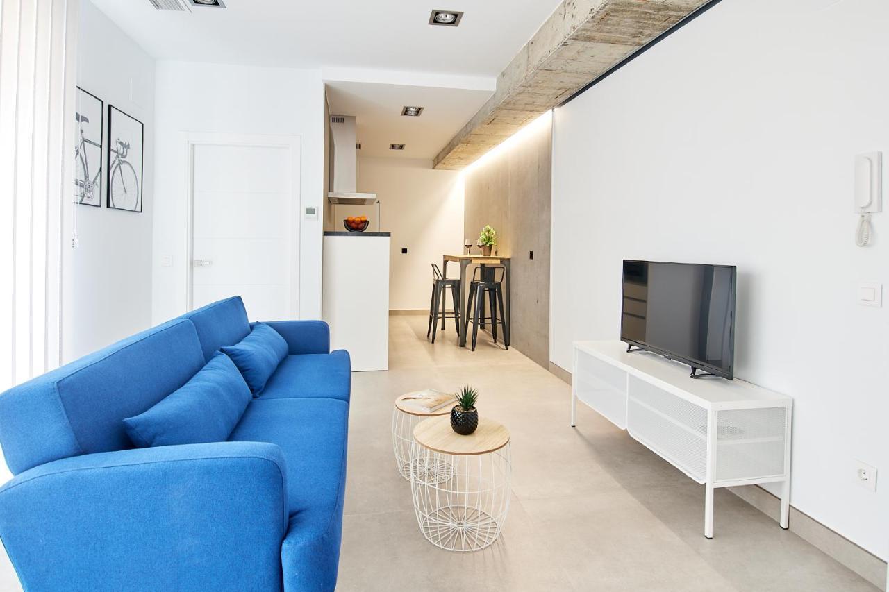 9 Nidos Centrica Suites - Nuevo Пласенсия Екстериор снимка